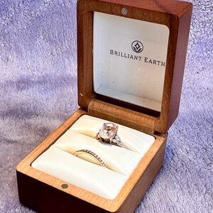 Brilliant Earth Engagement ring W Large Morganite/diamonds Rose gold And band